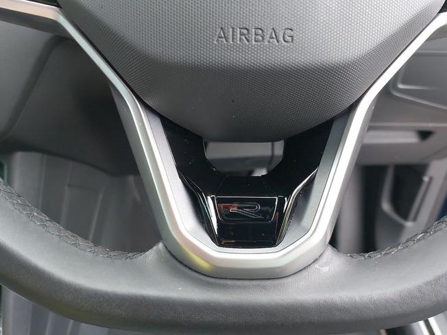 VOLKSWAGEN Tiguan Photo 22