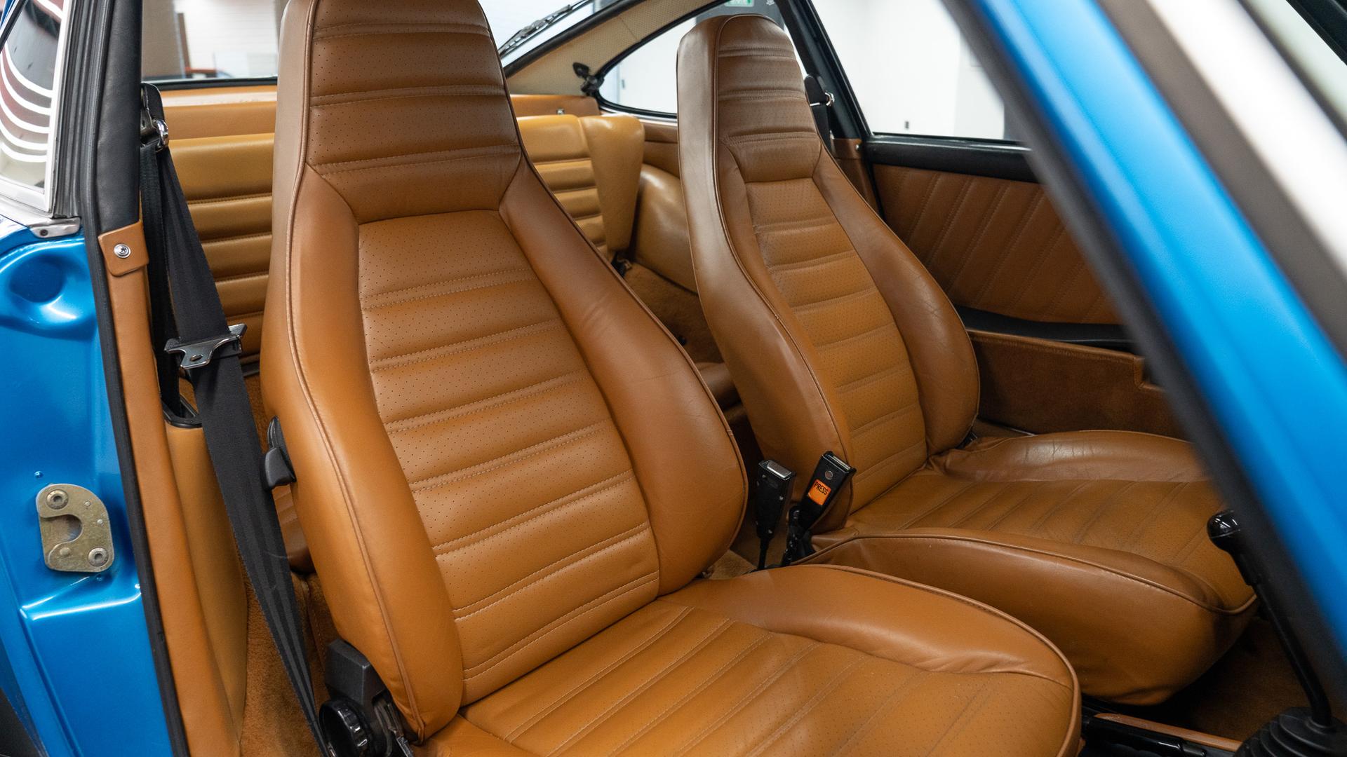 Porsche 911 Photo bb7c62db-224c-4863-bb4e-de03ef4d7a0c.jpg