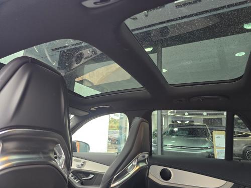 Mercedes-Benz GLC Photo bb8372d9-b99f-44ed-a0ae-9babe841720b.jpg