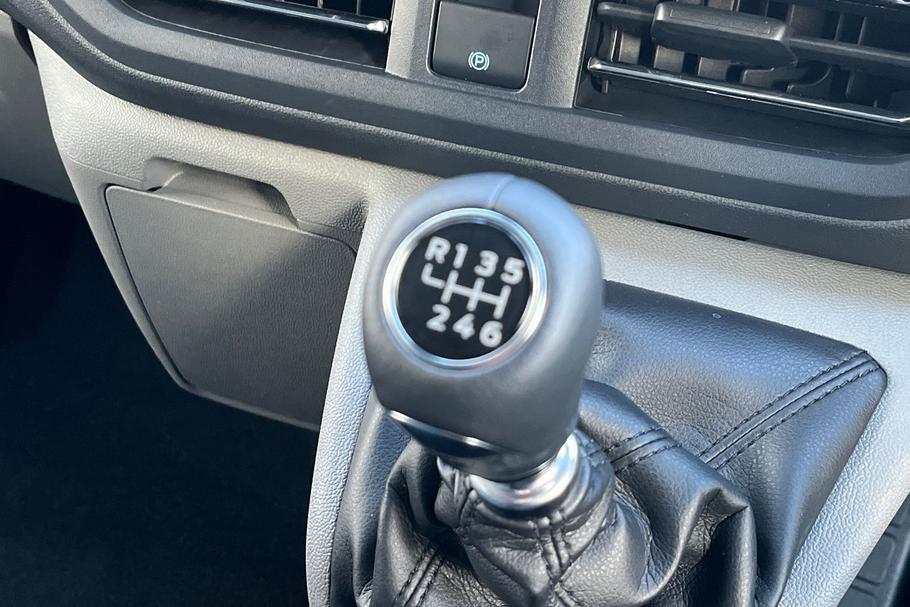 Used Ford TRANSIT CUSTOM 18/N126135 15