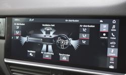Porsche CAYENNE Photo 26