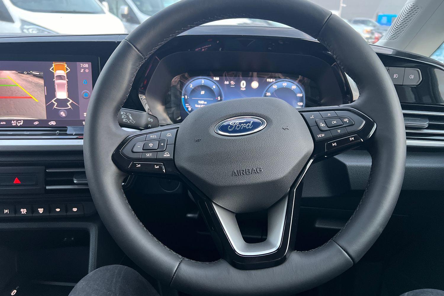 Ford TRANSIT CONNECT Photo 34