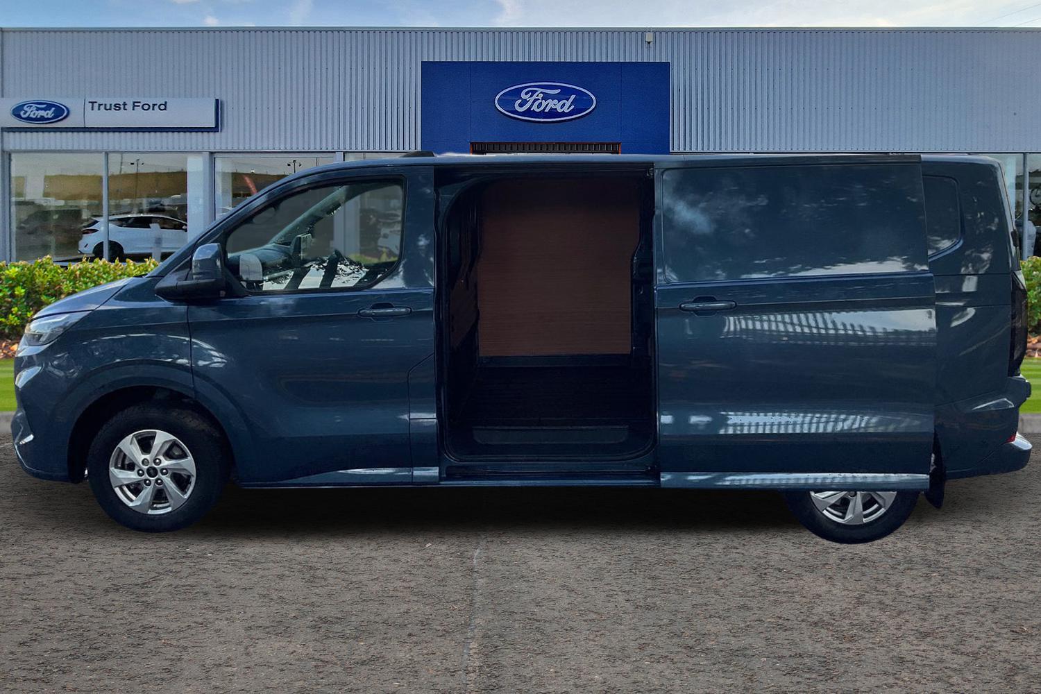 Ford TRANSIT CUSTOM Photo 5