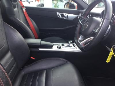 Mercedes-Benz SLC Photo 26