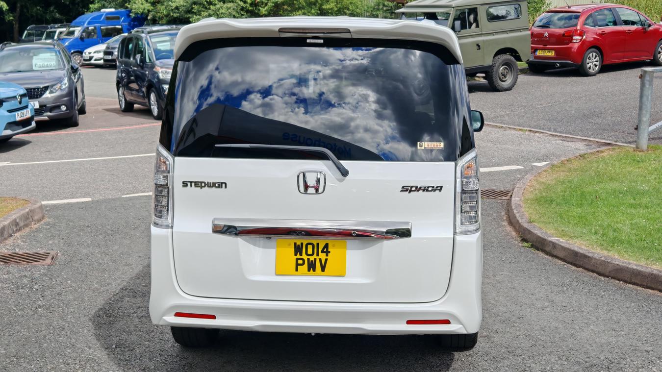 Used Honda Stepwagon WO14PWV 4