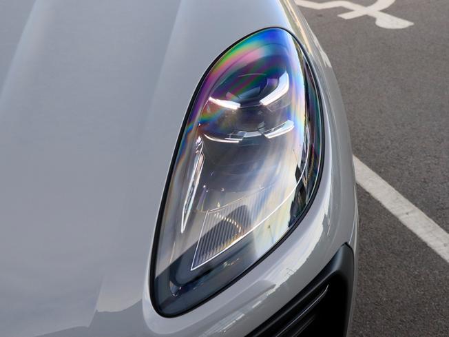 PORSCHE Macan Photo 15