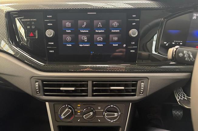 Volkswagen Polo Photo 10