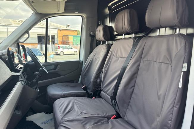 VOLKSWAGEN Crafter Photo 31