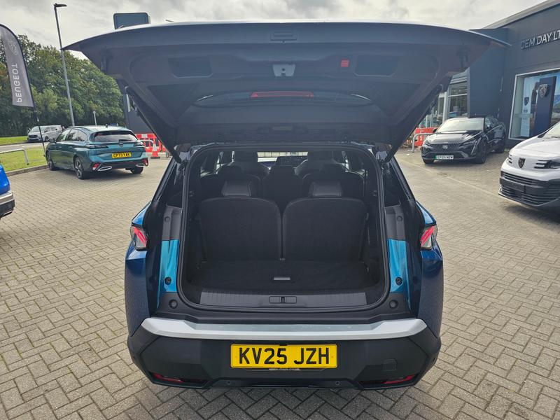 2025 25 PEUGEOT 5008