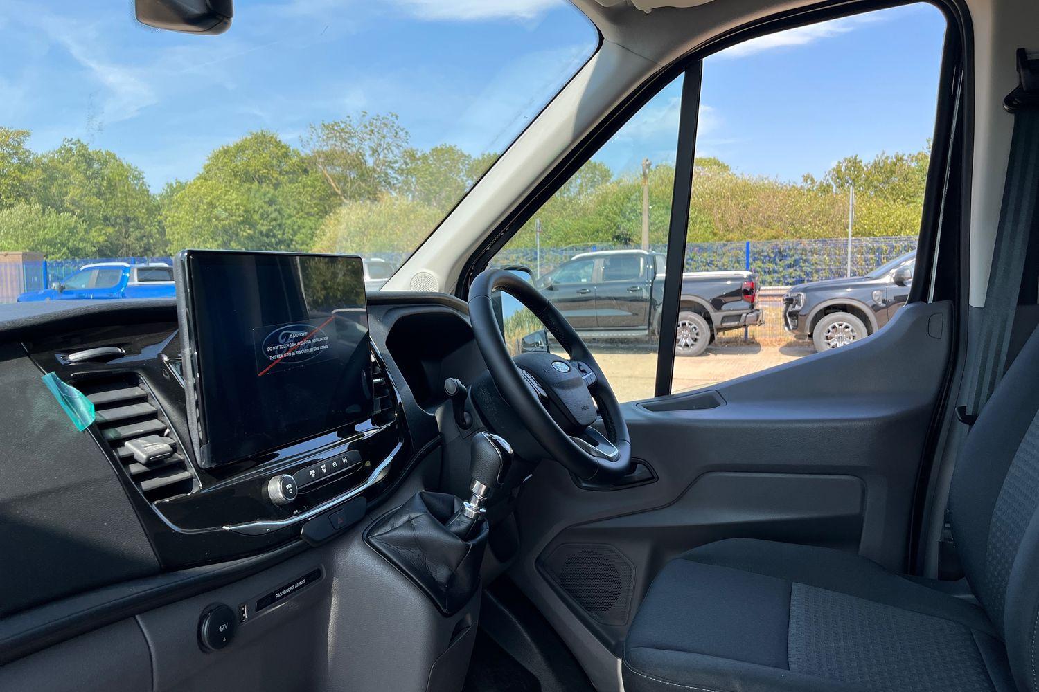 Ford TRANSIT Photo 2