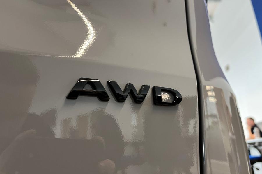 Ford TRANSIT CUSTOM Photo bbeda599-04b4-4e61-800f-e6b6ba2f4739.jpg