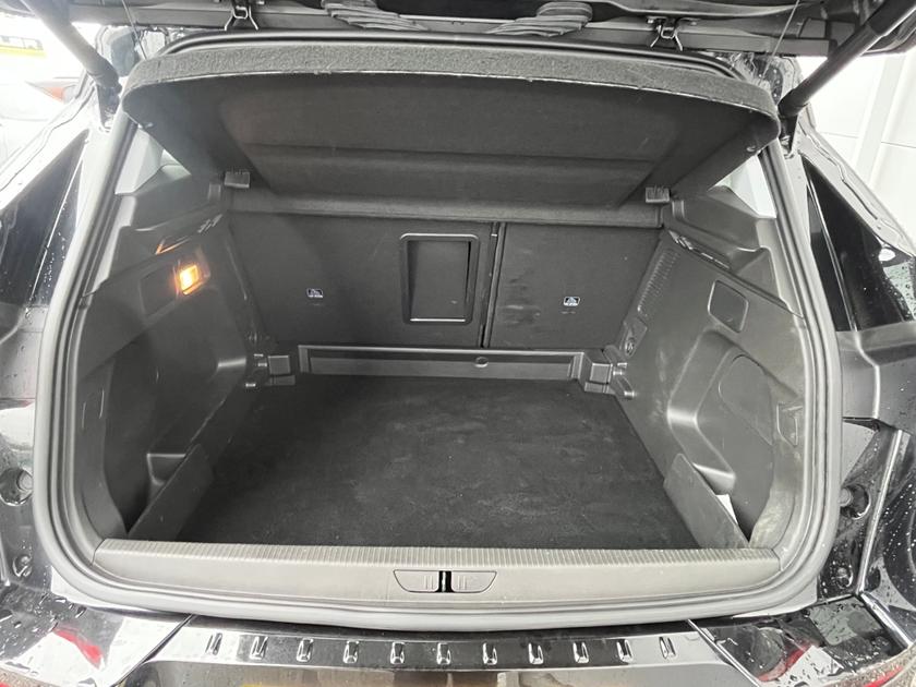Vauxhall Grandland Photo bbfcf91b-c6b1-4b75-be71-dbda86be0876.jpg