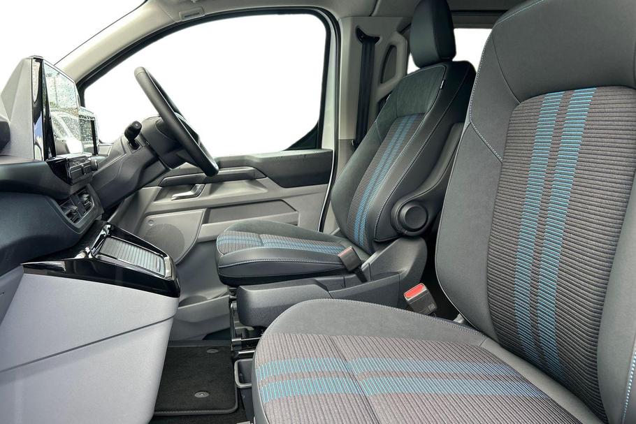 Used Ford TRANSIT CUSTOM L1DCIVSPORT4 11
