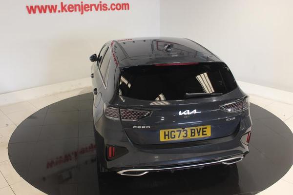 Kia Ceed 1.5 T-GDi GT-Line Hatchback 5dr Petrol Manual Euro 6 (s/s) (158 bhp) Photo 5