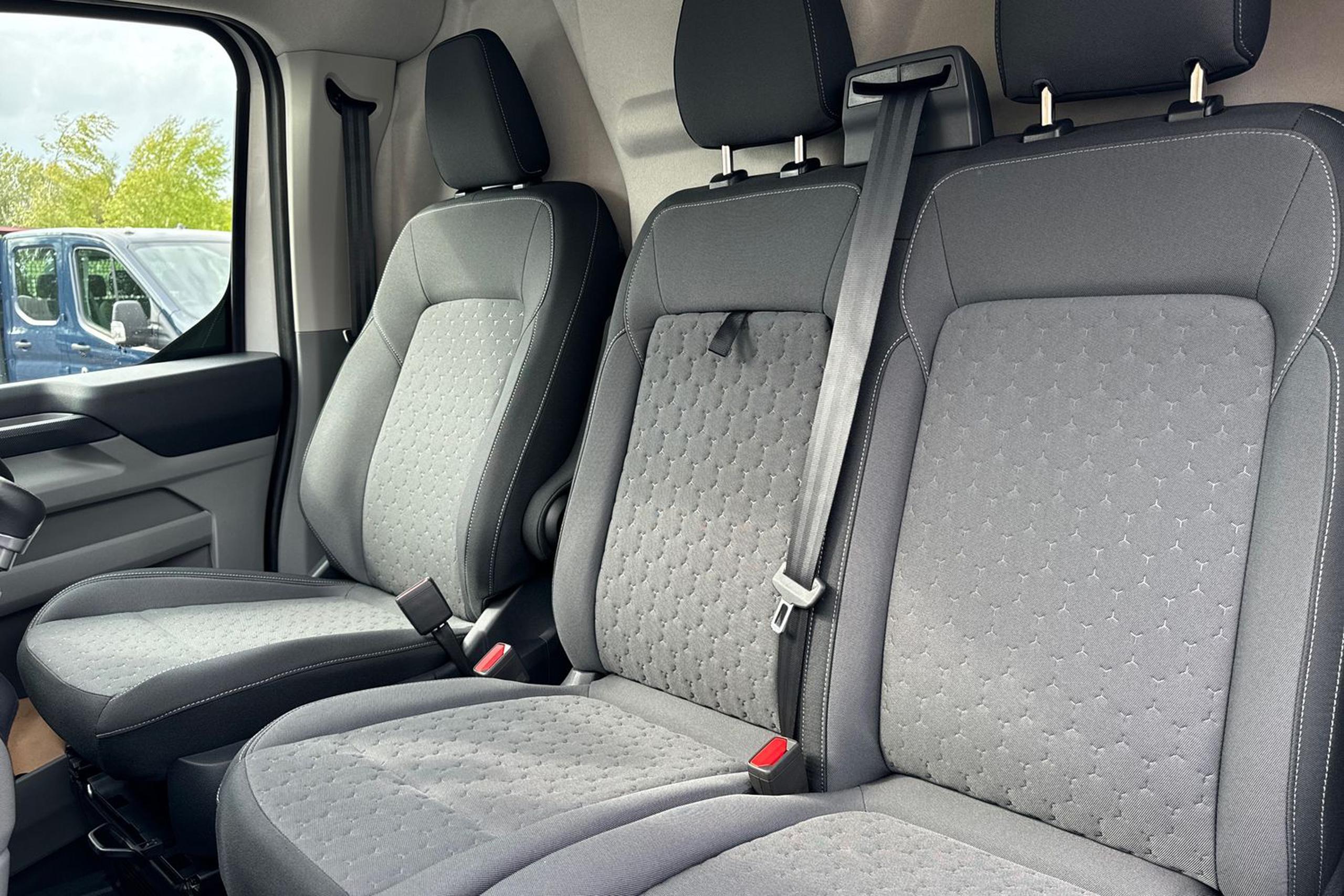 Ford TRANSIT CUSTOM Photo 8