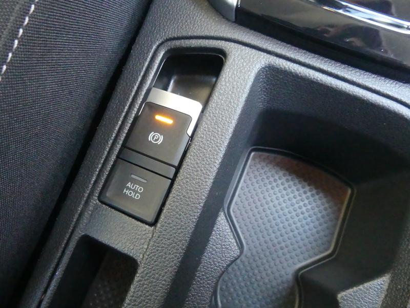 Volkswagen T-Roc Photo bc26af63-3826-4334-9308-ded235022ccd.jpg