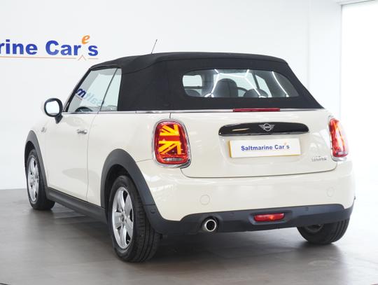 MINI Convertible Photo bc4be4a7-65d9-4b8f-91ec-a0b657ca3467.jpg