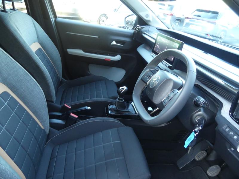 Citroen C3 Aircross Photo bc4fdeca-788e-4a7d-8b3c-bcfe75d8b719.jpg