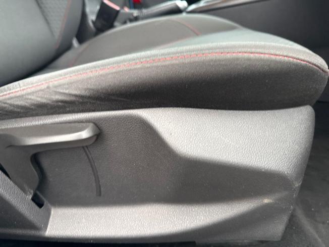 FORD Focus Photo 23