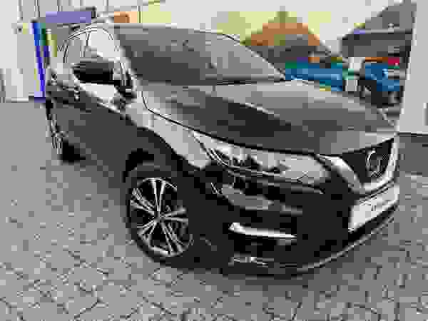 Used 2019 Nissan QASHQAI N-CONNECTA 1.5 DCI 115PS AUTO BLACK at Dinnages