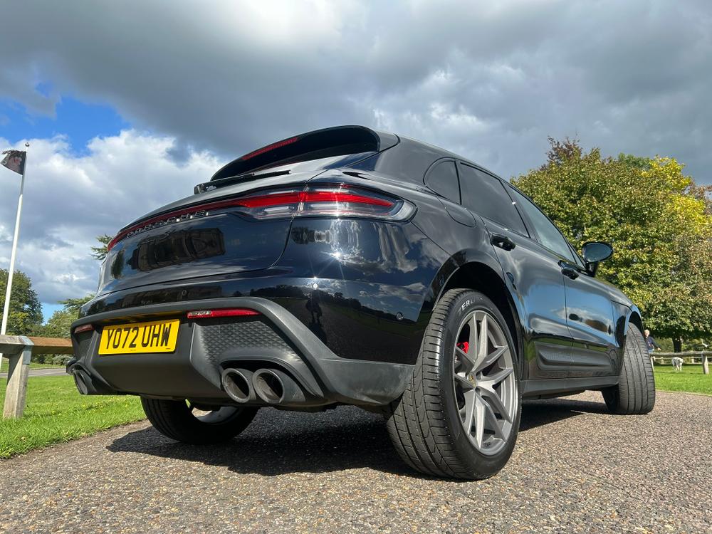 Used Porsche Macan YO72UHW 9