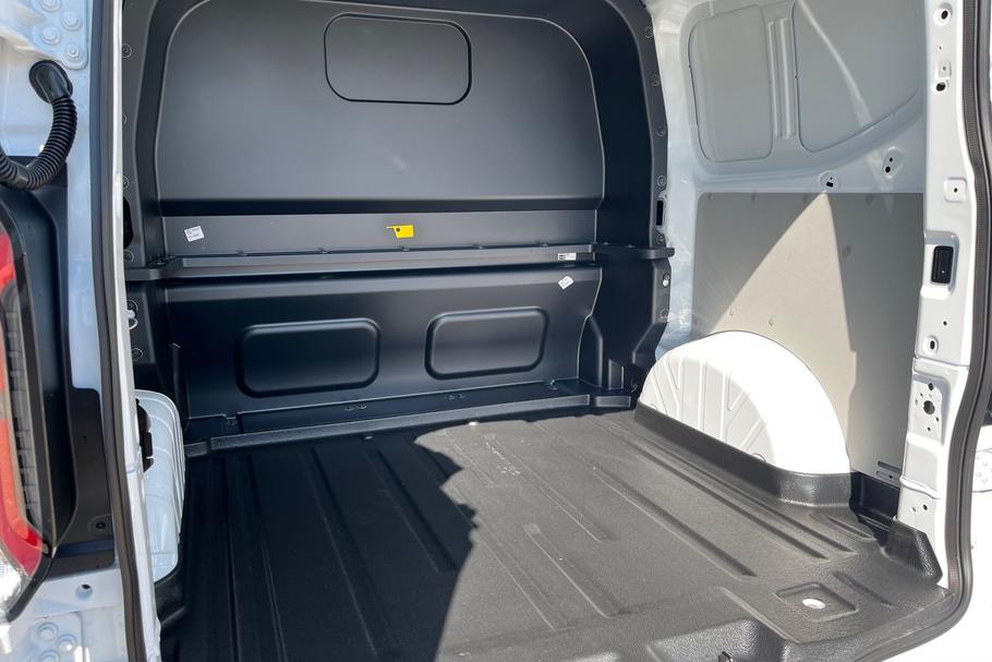 Used Ford TRANSIT CUSTOM L1DCIVSPORT5 5