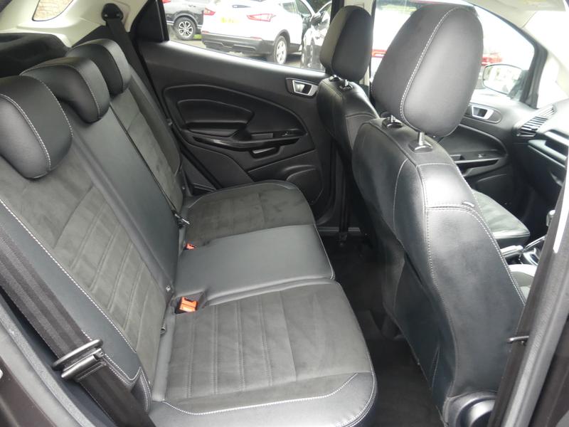 Ford EcoSport Photo bc74387b-778a-4db5-bdf1-19fe5ffb1a91.jpg