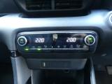 Toyota Yaris Photo 30