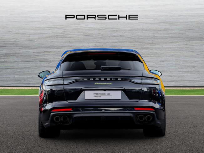 PORSCHE Panamera Photo 7
