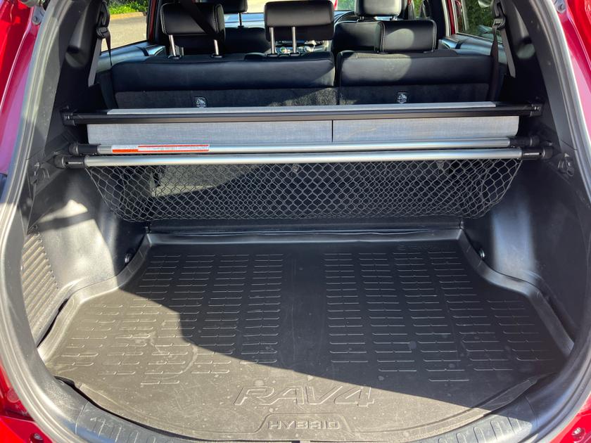 Toyota RAV4 Photo bc97ee4c-cbae-40a0-af15-fbb9af099d21.jpg