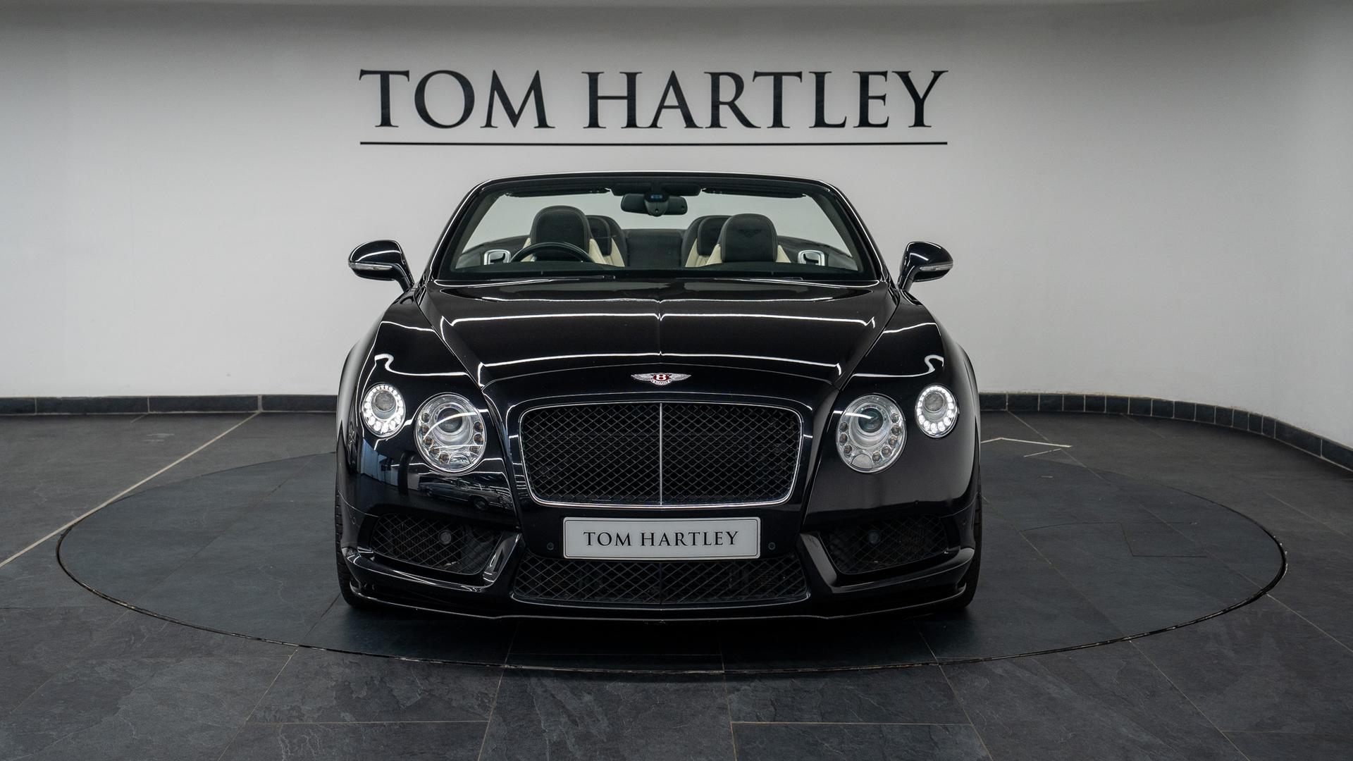 Bentley Continental GTC Photo bca7aa4b-527a-4c09-b0d6-a7e9135ac077.jpg