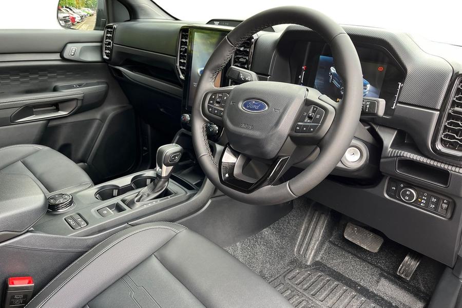 Ford RANGER Photo bcabf54b-16de-4518-8774-b10d2f5a6dd0.jpg