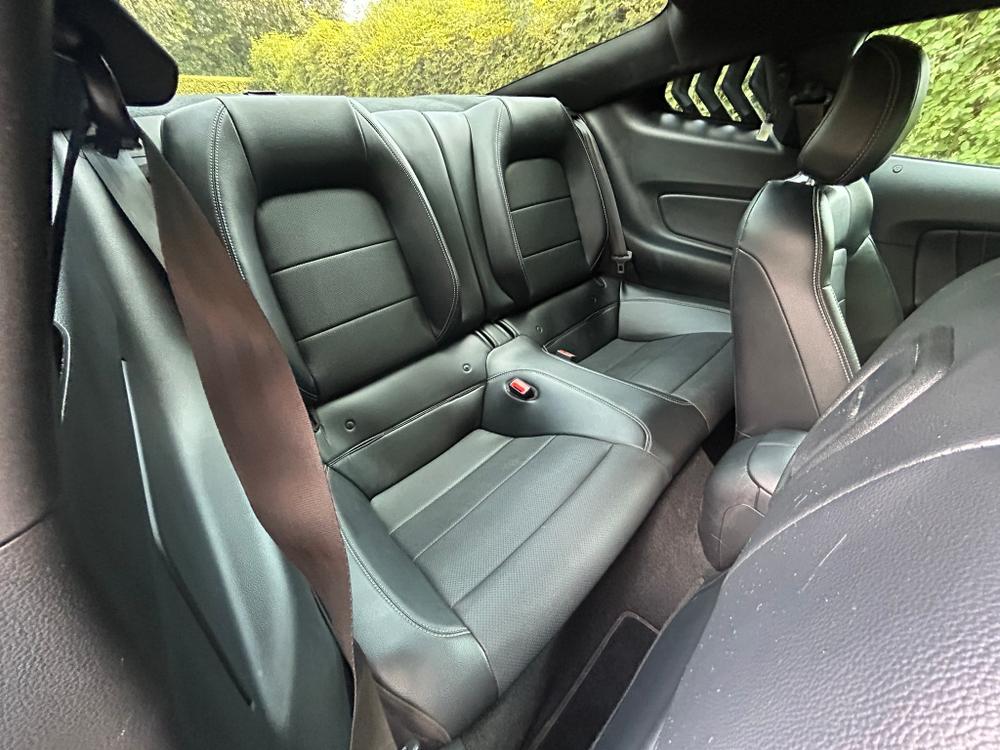 Used Ford Mustang ML20OXK 26