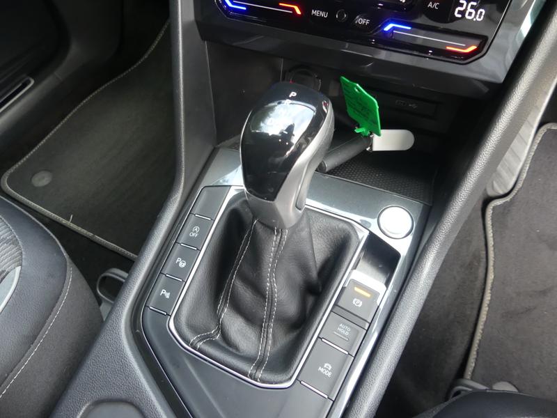 Volkswagen Tiguan Photo bcb8f1f5-28db-4202-9a75-ad34b650875b.jpg