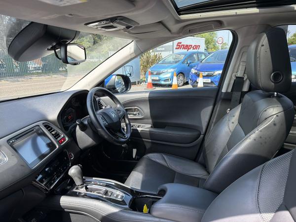Honda HR-V Photo 1
