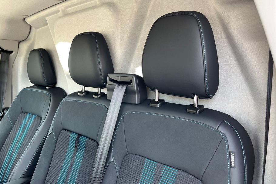 Used Ford TRANSIT CUSTOM CUSTOMSPORT3 12