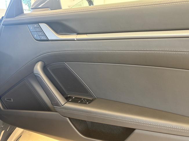PORSCHE 911 Photo 20