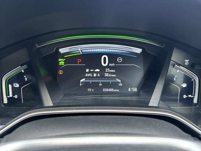 Honda CR-V Photo bcf1daed-6902-44d8-9d85-4df1e2e73151.jpg