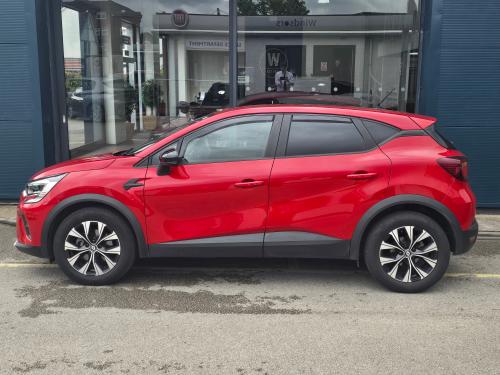 Renault Captur Photo bcf46651-6a80-40d4-baff-c1cbb23850a7.jpg