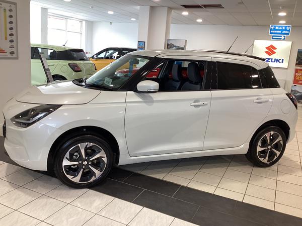 Used Suzuki SWIFT 2024 NEW 2