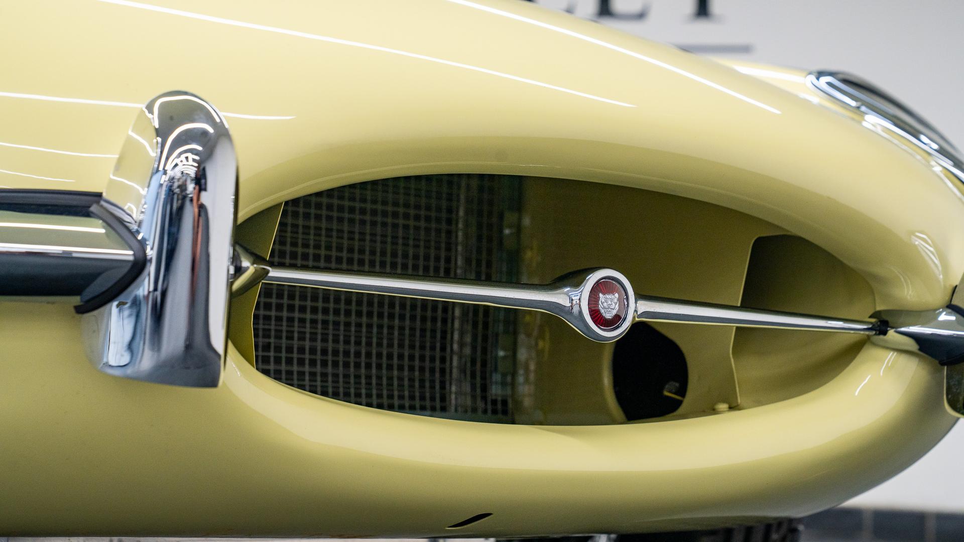 Jaguar E-Type Series I Coupe Photo bd217ff9-f0bc-4e2a-b756-3822d169dadc.jpg