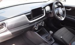 Kia STONIC Photo 11