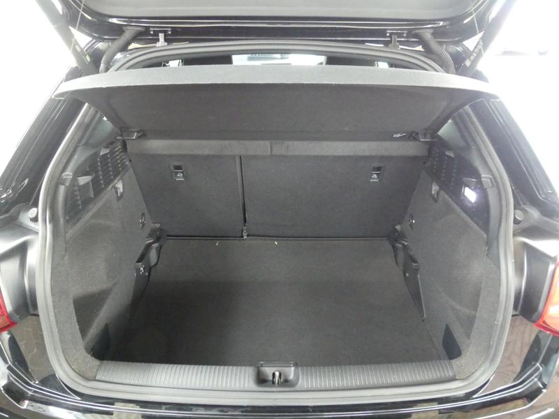 Audi Q2 Photo bd2834cc-d2bb-4fad-a4db-a16d7414b890.jpg
