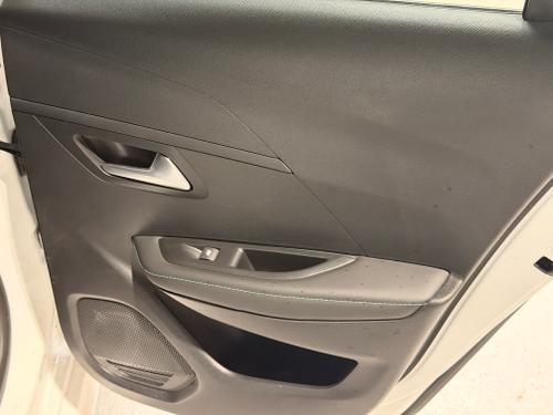 Peugeot 208 Photo bd3e4067-5e2e-43ff-822f-c27bbf731aaa.jpeg