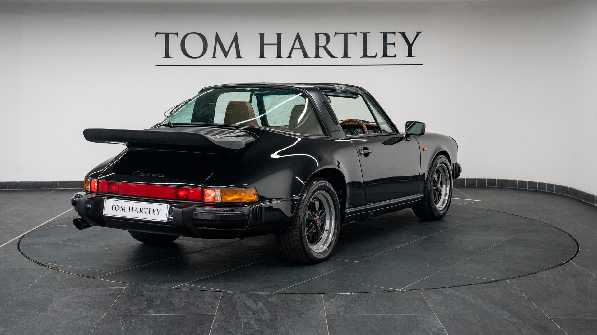 Porsche 911 Photo bd4a2fdf-dbca-46a8-95bd-3019d7a998ec.jpg