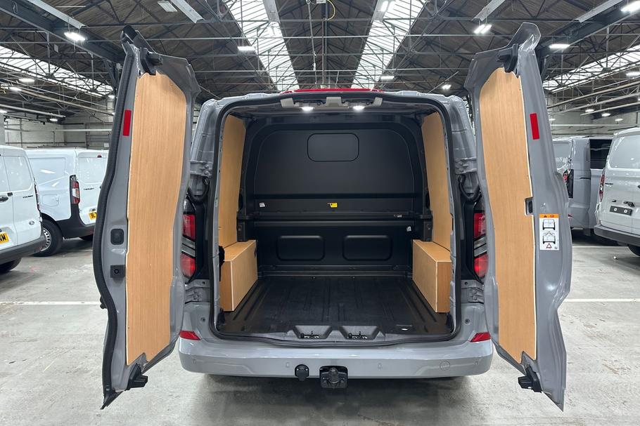 Used Ford TRANSIT CUSTOM LL75RVA 6