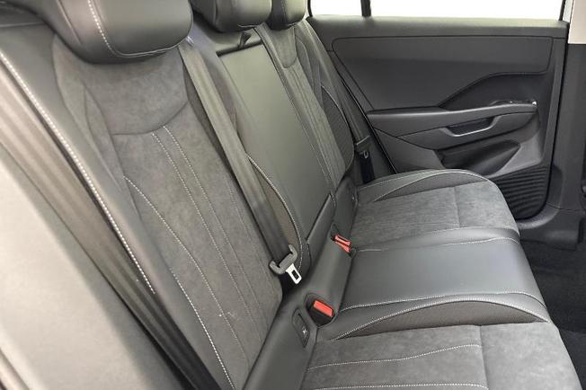 VOLKSWAGEN T-Roc Photo 9