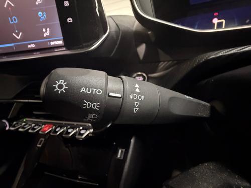 Peugeot 2008 Photo bd7e9fc1-d7fa-4d1f-a159-a64a4d18390b.jpeg