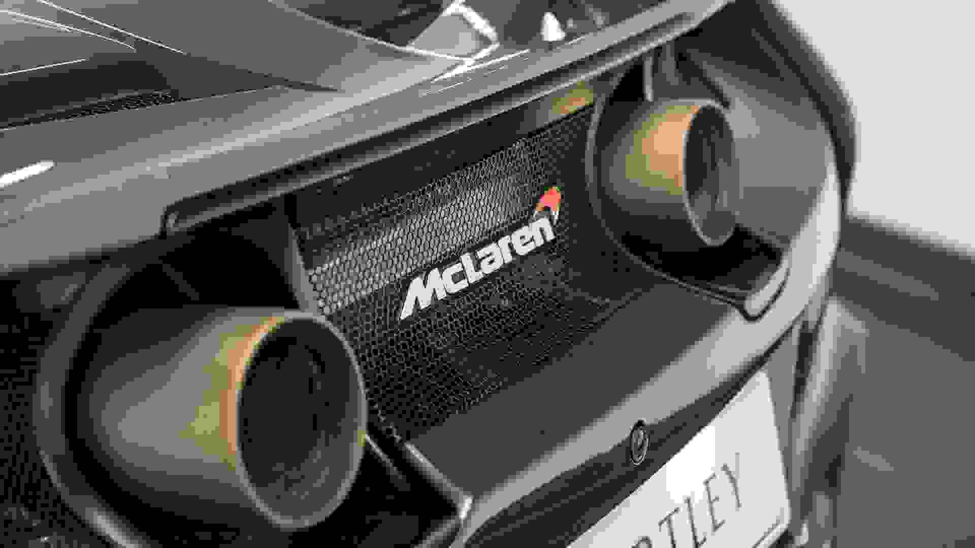 McLaren 675 Photo bd813a2f-c1a0-466f-9660-091ca039098f.jpg