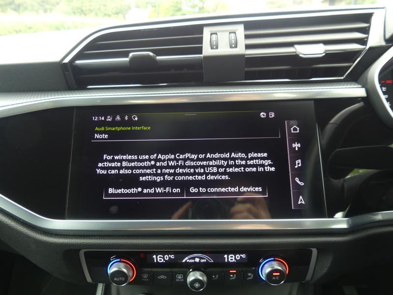 Audi Q3 Photo bd869d95-f312-42bc-9ae6-af24a78a27fd.jpg